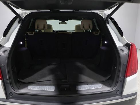 Used 2019 Cadillac XT5 Luxury image 13