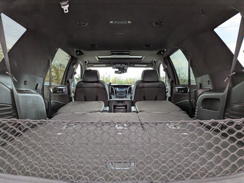 Used 2020 Cadillac Escalade Platinum AWD/4WD image 45