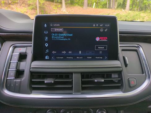 Used 2024 Chevrolet Tahoe Premier w/ Premium Package image 23