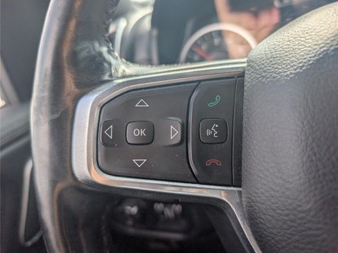Used 2019 RAM 1500 Laramie AWD/4WD image 24