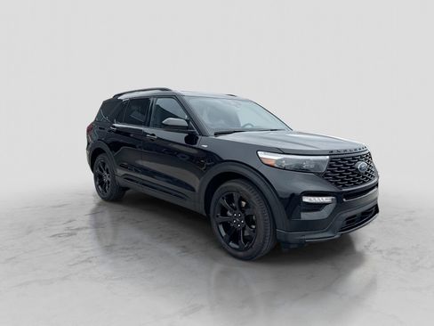 Certified 2024 Ford Explorer ST-Line w/ Class IV Trailer Tow Package AWD/4WD image 10