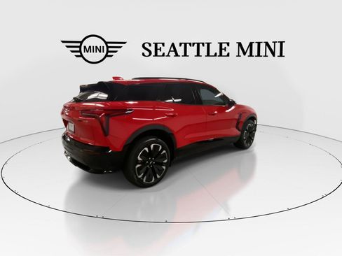 Used 2024 Chevrolet Blazer EV RS AWD/4WD image 11