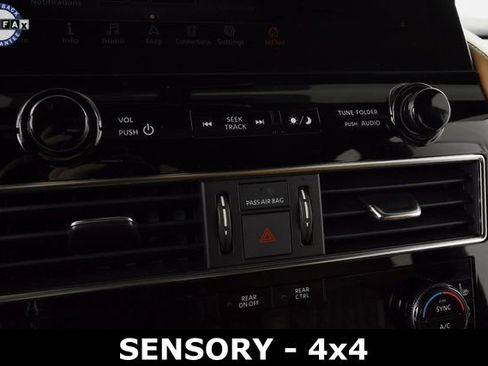 Used 2024 INFINITI QX80 Sensory image 27