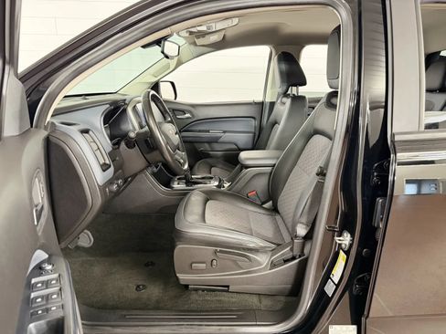 Used 2016 Chevrolet Colorado Z71 AWD/4WD image 12