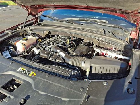 Used 2024 Jeep Grand Cherokee Altitude image 27