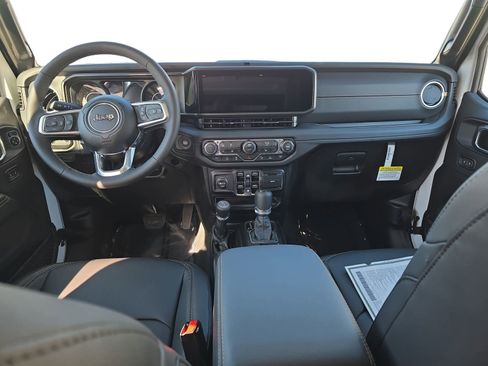 New 2026 Jeep Wrangler Sahara image 9