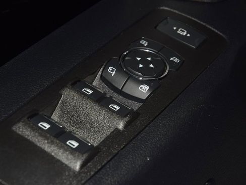 Used 2021 Ford F450 Platinum w/ FX4 Off-Road Package image 53