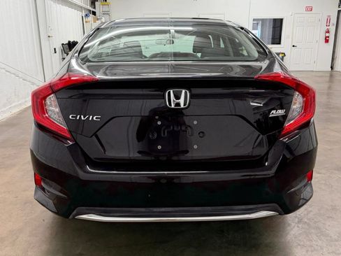 Used 2019 Honda Civic LX image 5