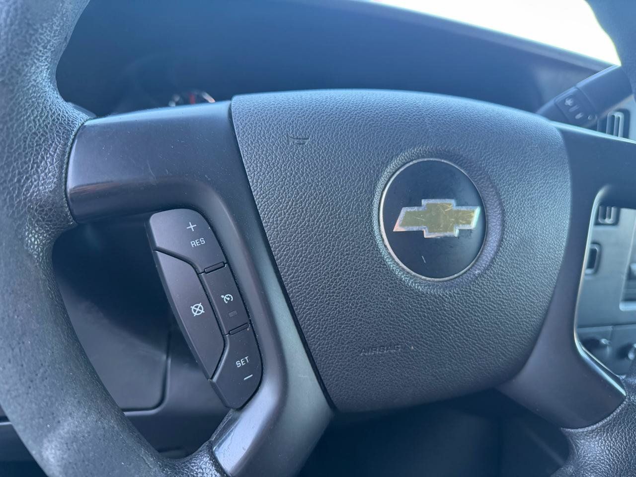 Used 2014 Chevrolet Express 3500 Extended RWD image 22