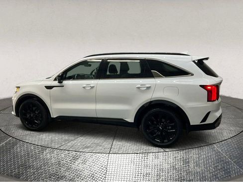 Used 2021 Kia Sorento SX image 5