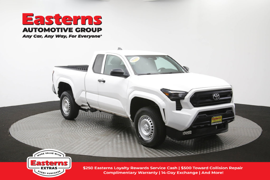 Used 2025 Toyota Tacoma SR RWD image 46