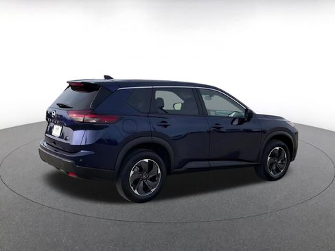 Used 2025 Nissan Rogue SV image 15