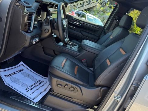 Used 2025 GMC Sierra 1500 AT4 w/ AT4 Premium Package AWD/4WD image 15