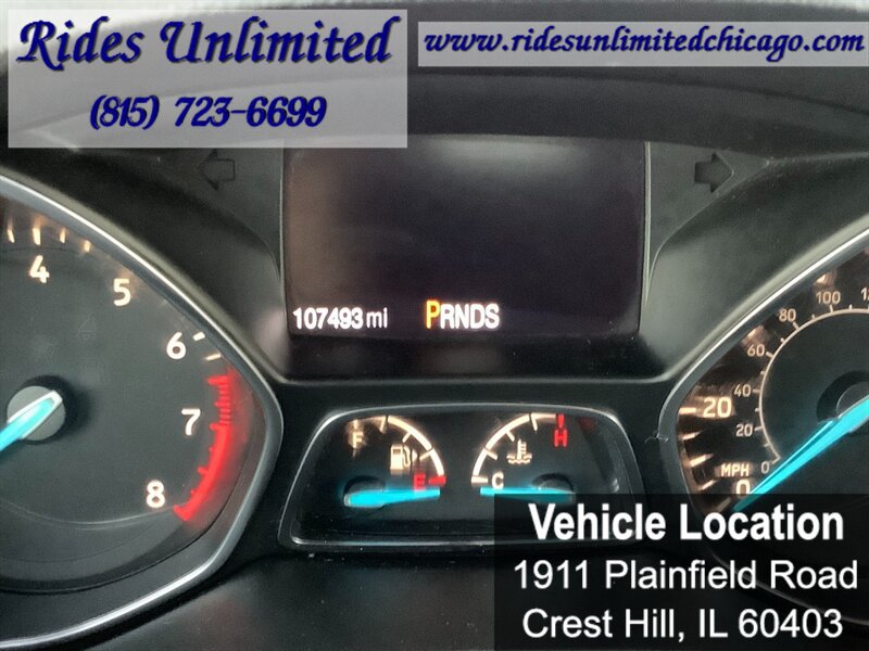Used 2017 Ford Escape SE w/ SE Sport Appearance Package FWD image 24