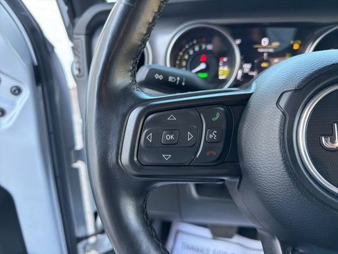 Used 2023 Jeep Wrangler Unlimited w/ Cold Weather Group AWD/4WD image 27