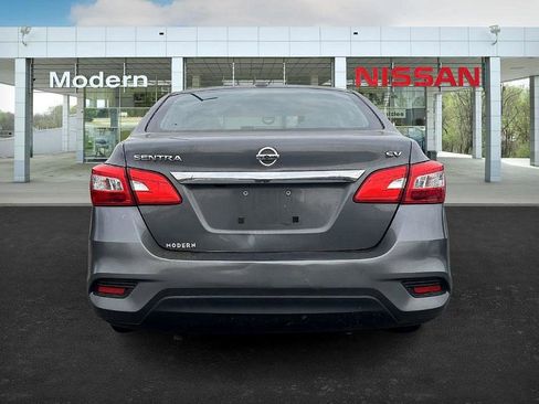 Used 2019 Nissan Sentra SV image 4
