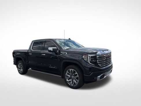 Used 2026 GMC Sierra 1500 Denali AWD/4WD image 2