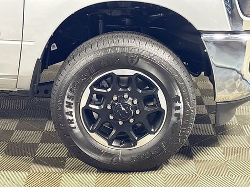 New 2026 RAM 2500 Laramie AWD/4WD image 23
