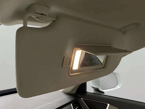 Used 2024 Volvo XC90 B6 Core AWD/4WD image 84