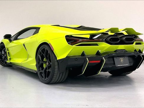 Used 2025 Lamborghini Revuelto AWD/4WD image 6