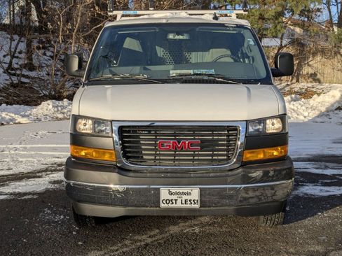 New 2025 GMC Savana 2500 Work Van w/ Chrome Appearance Package image 2
