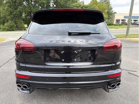 Used 2016 Porsche Cayenne GTS AWD/4WD image 5