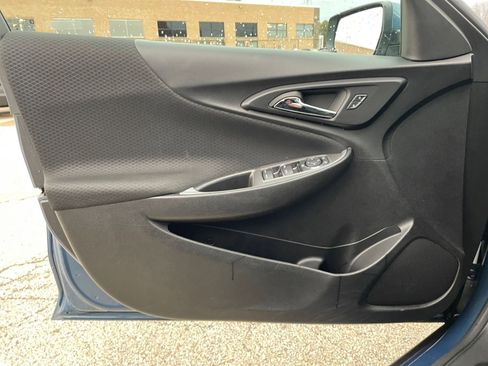 Used 2024 Chevrolet Malibu LT image 20