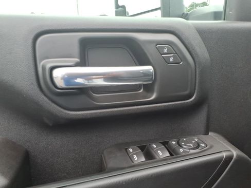 New 2026 GMC Sierra 2500 Pro w/ Convenience Package RWD image 7