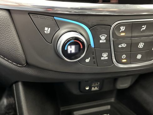 Certified 2023 Chevrolet Traverse High Country w/ LPO, Floor Liner Package image 26