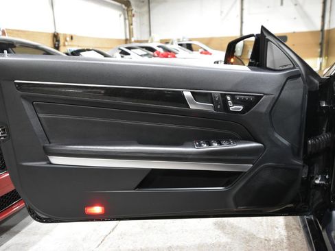 Used 2017 Mercedes-Benz E 400 4MATIC Coupe image 11