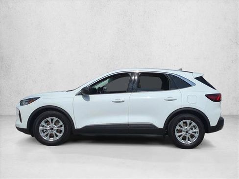 Used 2024 Ford Escape Active w/ Tech Pack #1 FWD image 9