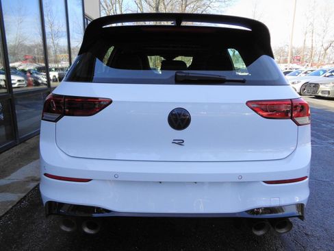 Used 2025 Volkswagen Golf R Black Edition DSG image 5