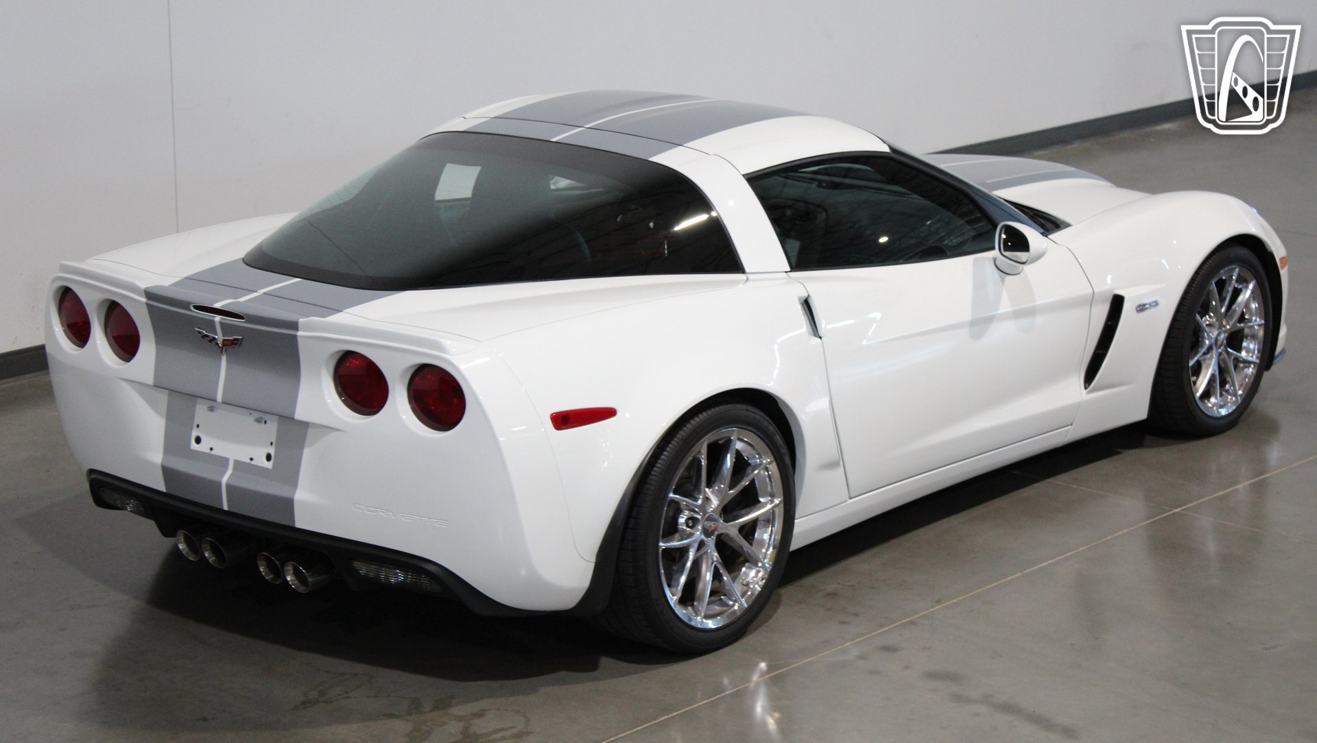 Used 2013 Chevrolet Corvette Z06 w/ 3LZ Preferred Equipment Group RWD image 15