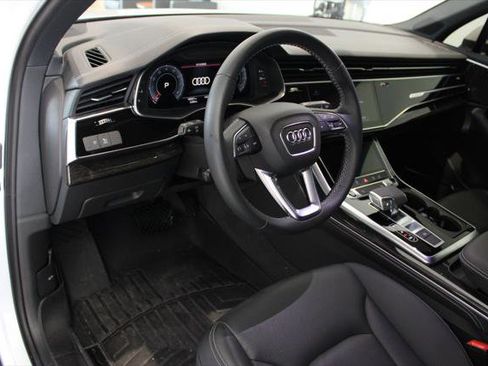 Certified 2025 Audi Q7 2.0T Premium Plus AWD/4WD image 43