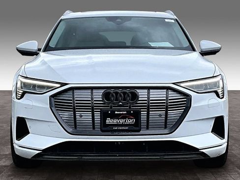Used 2019 Audi e-tron Prestige AWD/4WD image 5