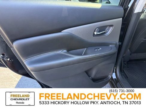 Used 2022 Nissan Murano SL w/ Cargo Package image 16