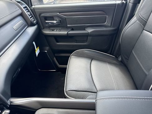 New 2026 RAM 2500 Laramie w/ Night Edition AWD/4WD image 28