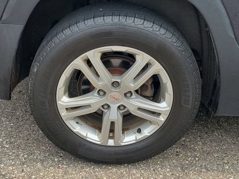 Used 2019 GMC Terrain SLE FWD image 5
