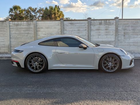 Certified 2024 Porsche 911 Carrera T image 7