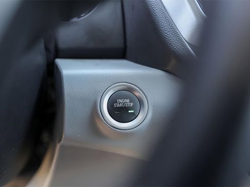 Used 2021 GMC Terrain SLE image 21