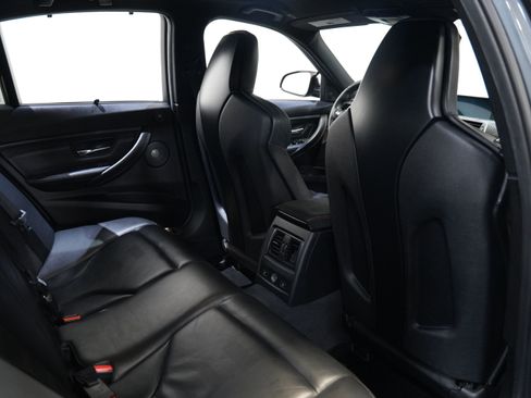 Used 2016 BMW M3 image 39