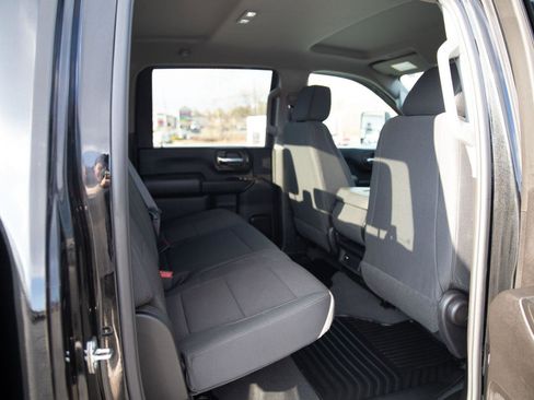 Certified 2024 Chevrolet Silverado 2500 Custom image 23