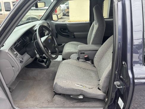 Used 2001 Ford Ranger XL AWD/4WD image 9