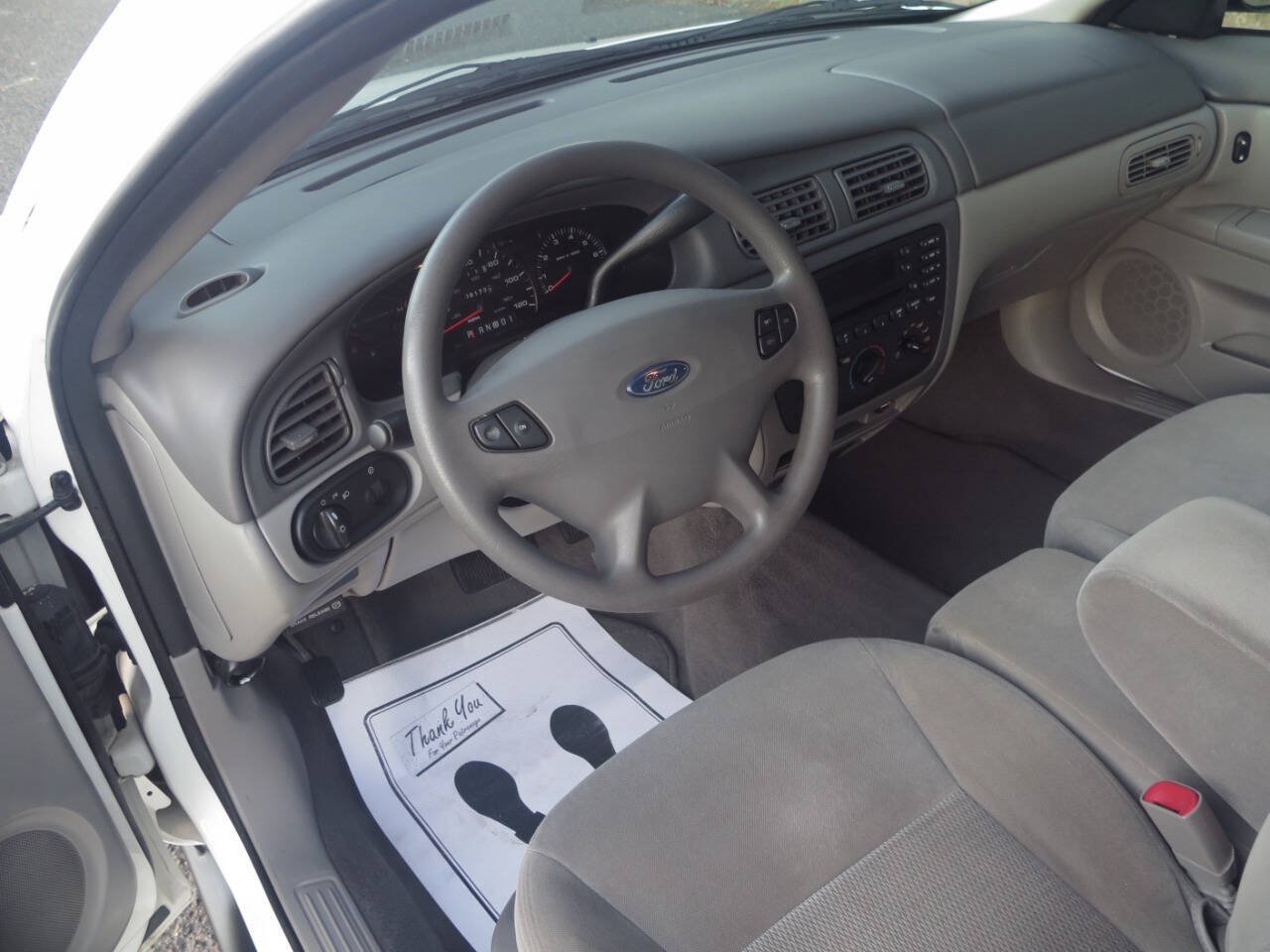 Used 2003 Ford Taurus SES FWD image 8