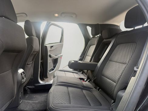 Used 2025 Ford Escape Active AWD/4WD image 24