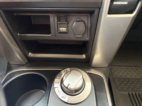 Used 2021 Toyota 4Runner SR5 Premium w/ Moonroof Package AWD/4WD image 19