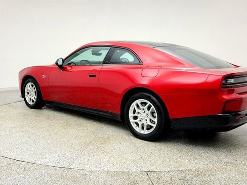 Used 2025 Dodge Charger Daytona R/T w/ Sun & Sound Package image 7