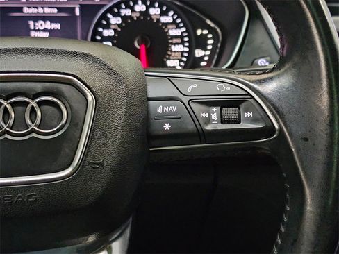 Used 2019 Audi Q5 2.0T Premium w/ Convenience Package image 31