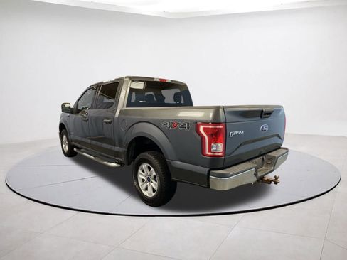 Used 2016 Ford F150 XLT w/ Trailer Tow Package image 4