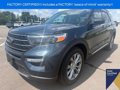 Certified 2023 Ford Explorer XLT w/ Equipment Group 202A AWD/4WD image 2